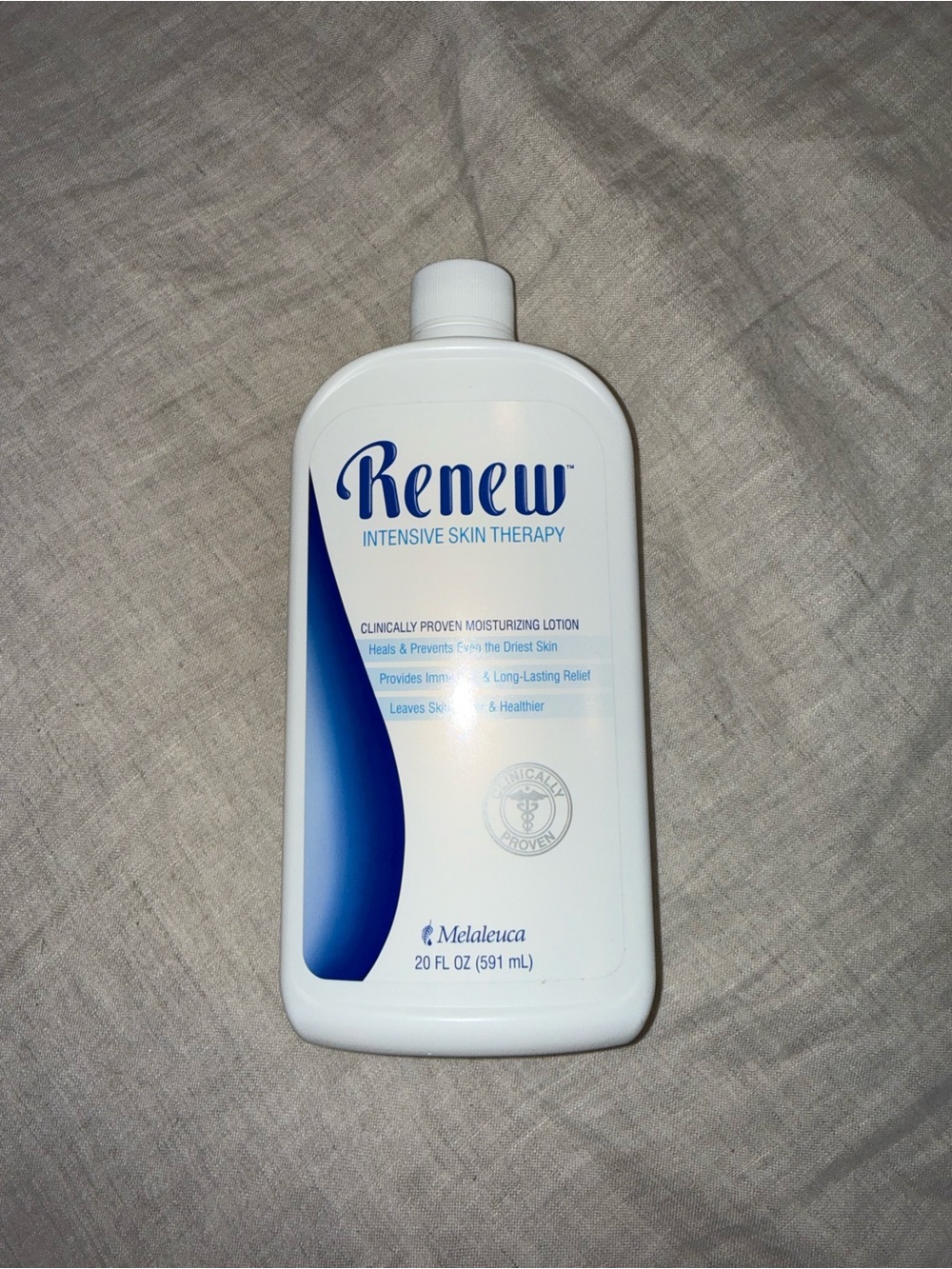 Renew Intensive Skin Therapy Lotion - White/Blue